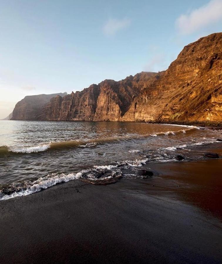 Acantilados De Los Gigantes, Islas Canarias, Espana Acantilado de los Gigantes Buitenkant foto