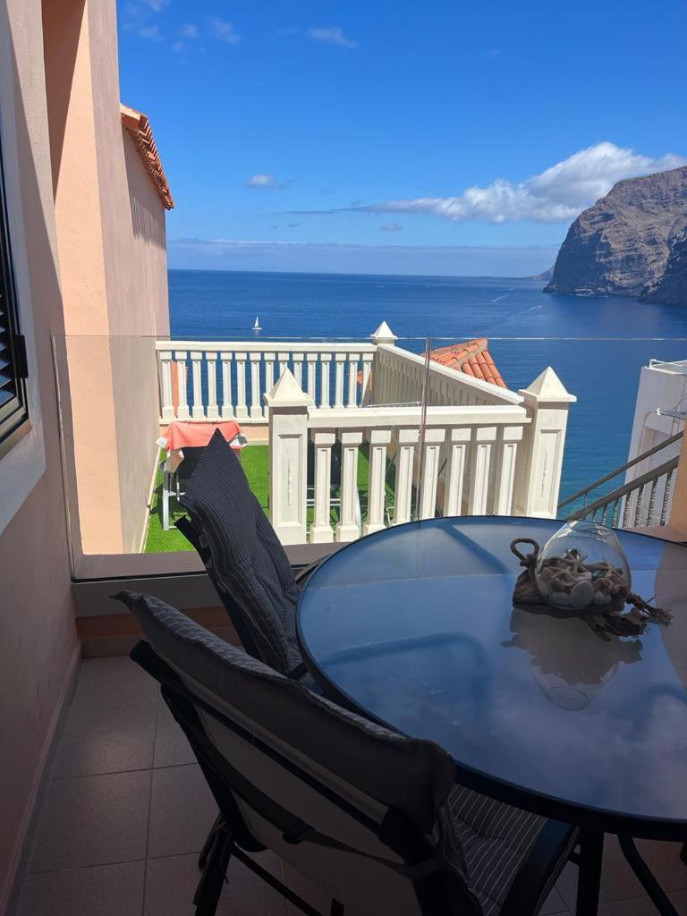 Acantilados De Los Gigantes, Islas Canarias, Espana Acantilado de los Gigantes Buitenkant foto