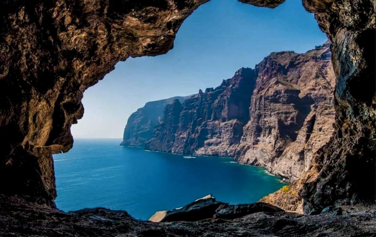 Acantilados De Los Gigantes, Islas Canarias, Espana Acantilado de los Gigantes Buitenkant foto